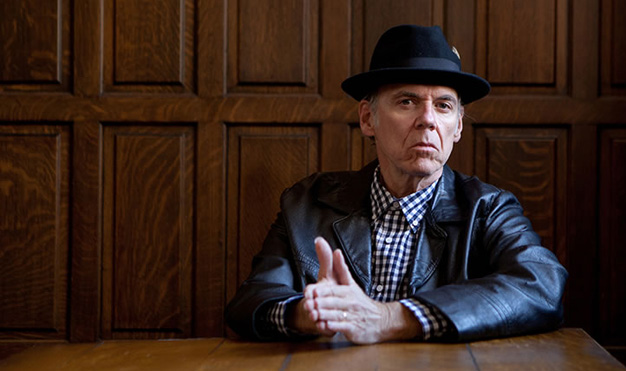http://protixonline.com.ismmedia.com/ISM3/std-content/repos/Top/Calendar/JohnHiatt_626x371_protix.jpg